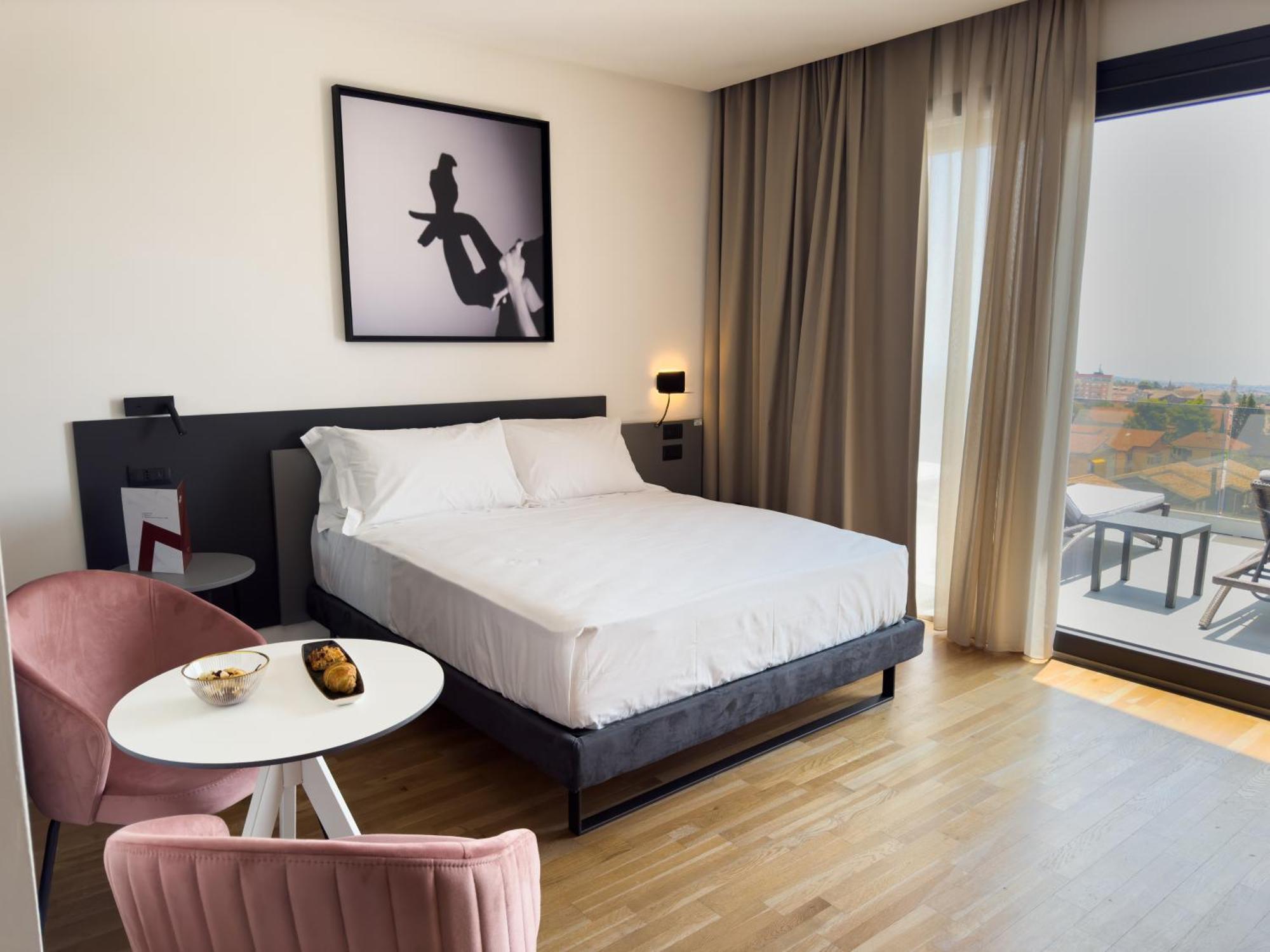 Mon Luxury Rooms Spa นีโกโลซี ภายนอก รูปภาพ