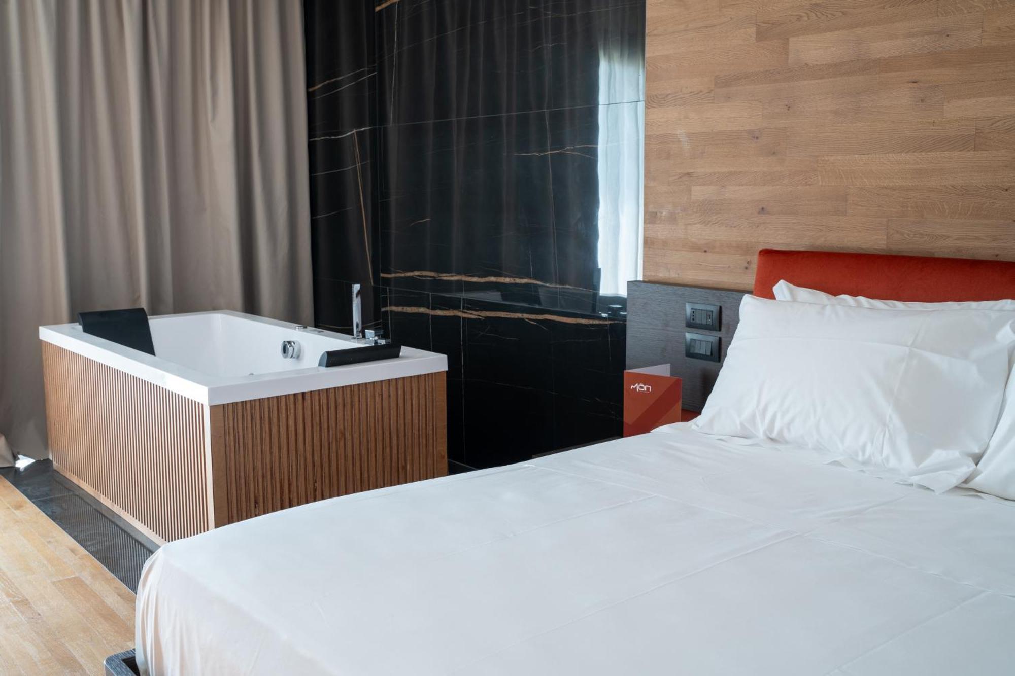 Mon Luxury Rooms Spa นีโกโลซี ภายนอก รูปภาพ